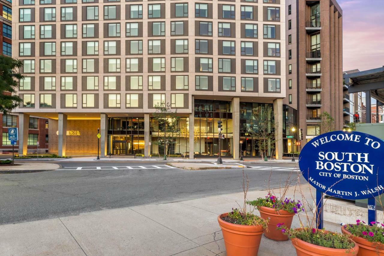 Cambria Hotel Boston Downtown - Seaport Exteriör bild